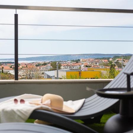 Apartment Diamar With Seaview Кърк Екстериор снимка